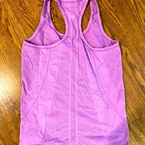 Lululemon swiftly tank size 8